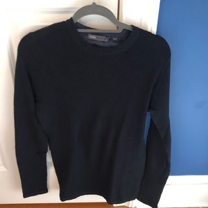 Vince Crew Neck Sweater. Size M